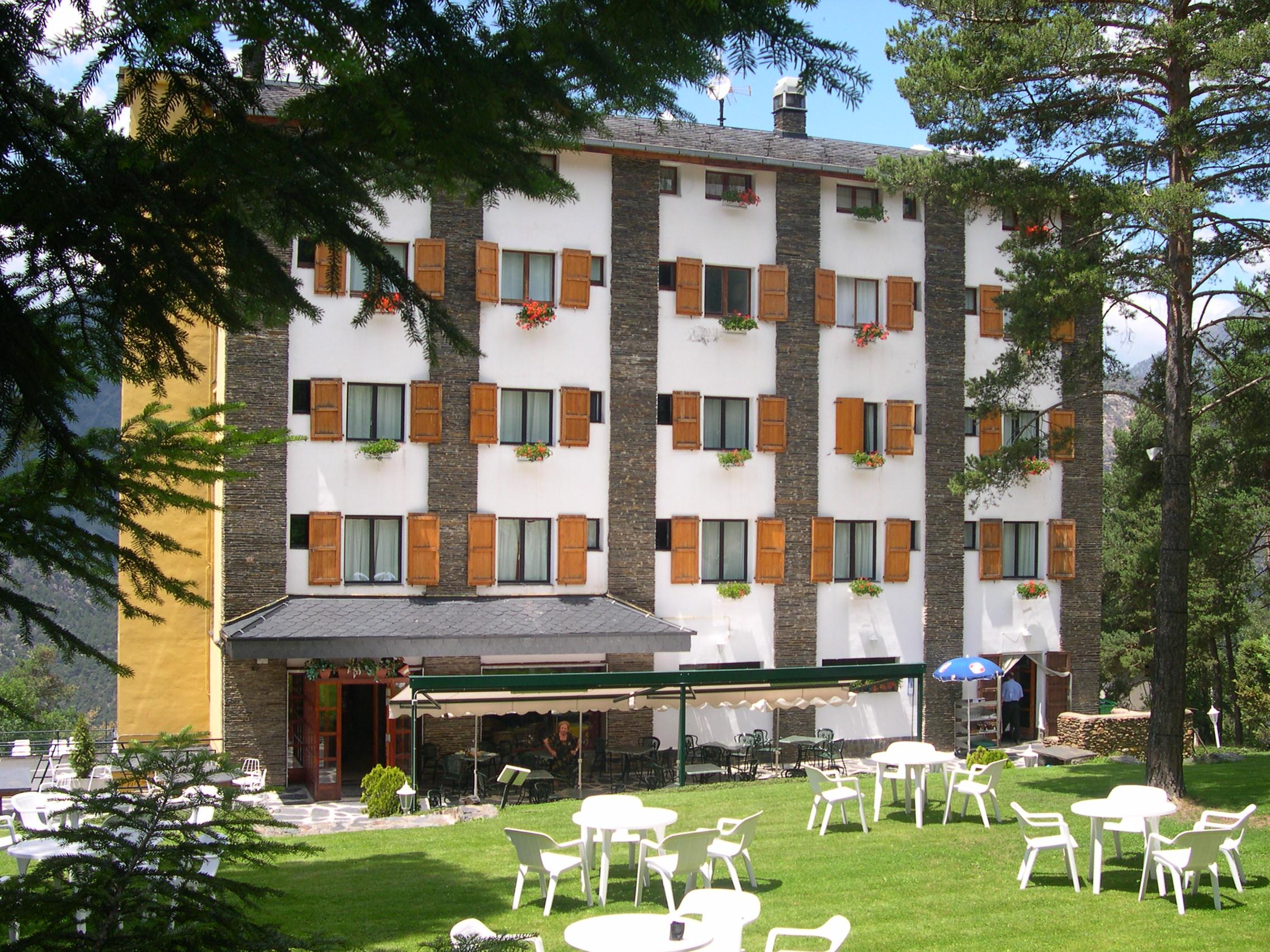 Coma Bella Hotel Sant Julia de Loria Exterior photo