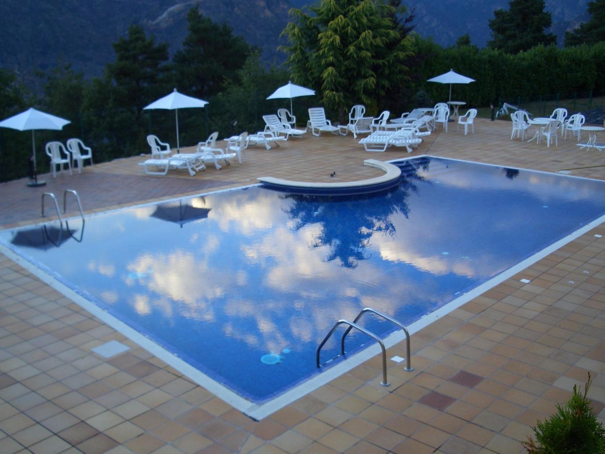 Coma Bella Hotel Sant Julia de Loria Facilities photo